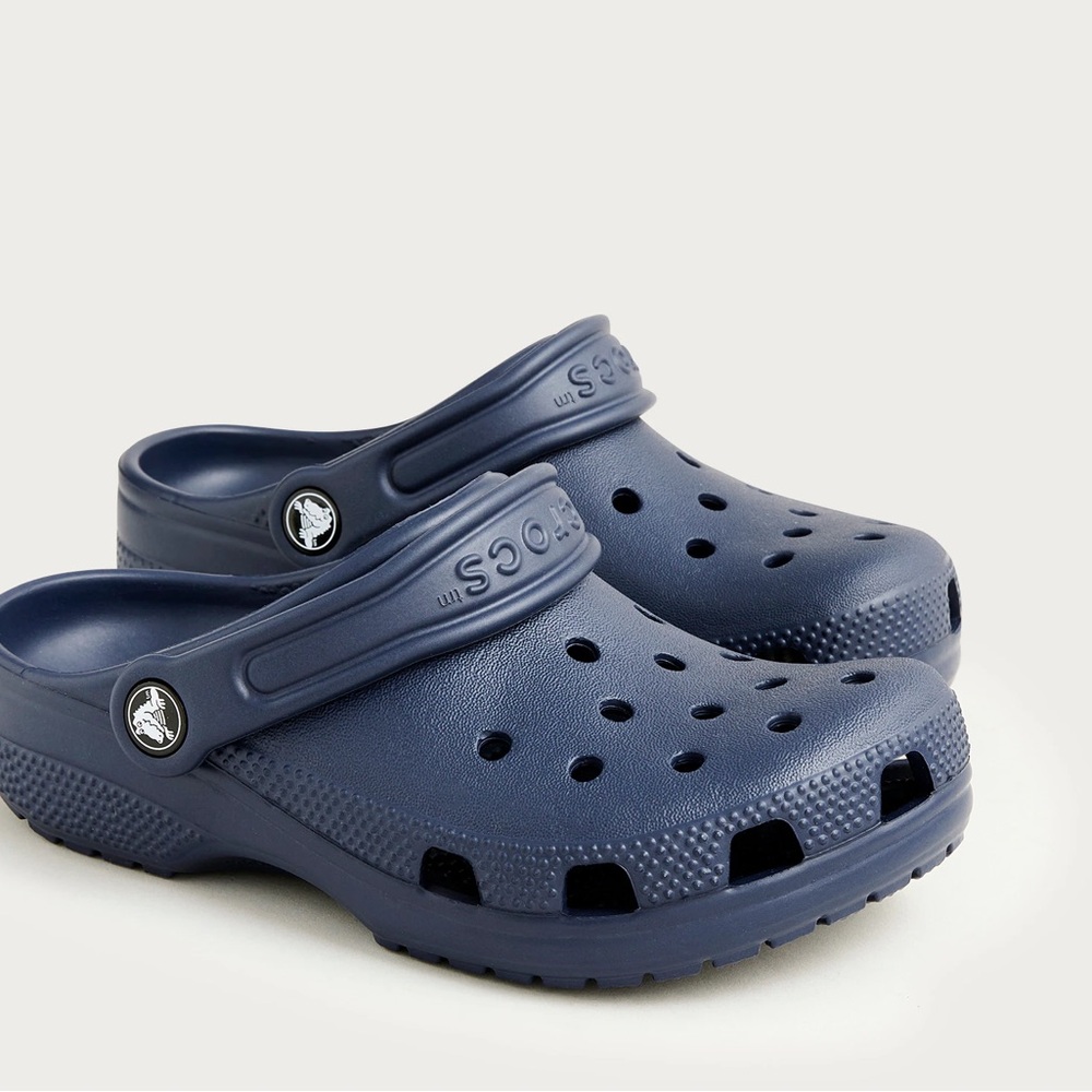 CROCS Kids Classic Clog in Navy Blue size 10 unisex